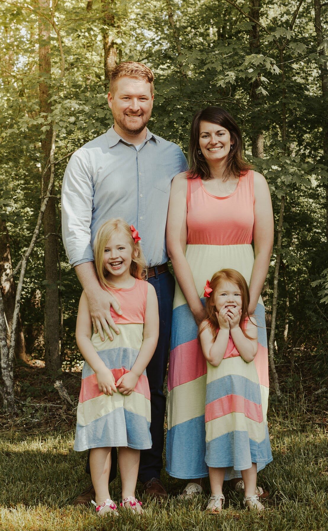 Family and children photograph, image 5